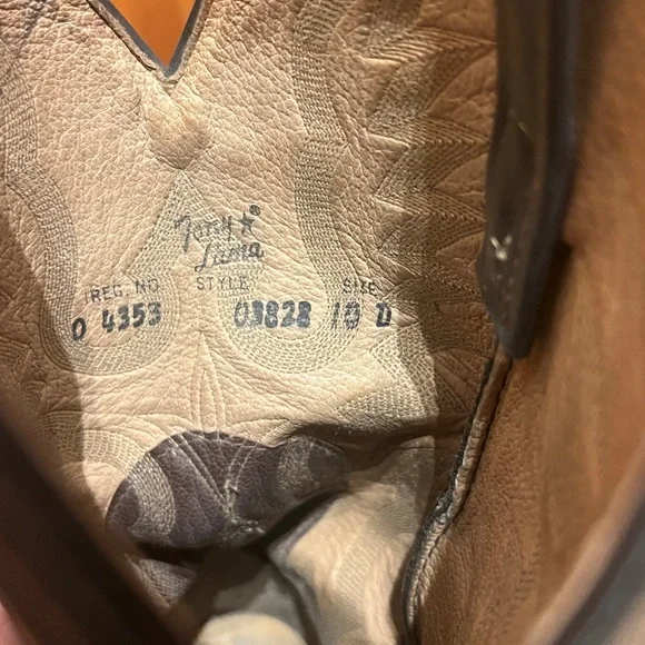 Tony Lama Ostrich Leg have never seen a pair done this way… - Picture 10 of 10